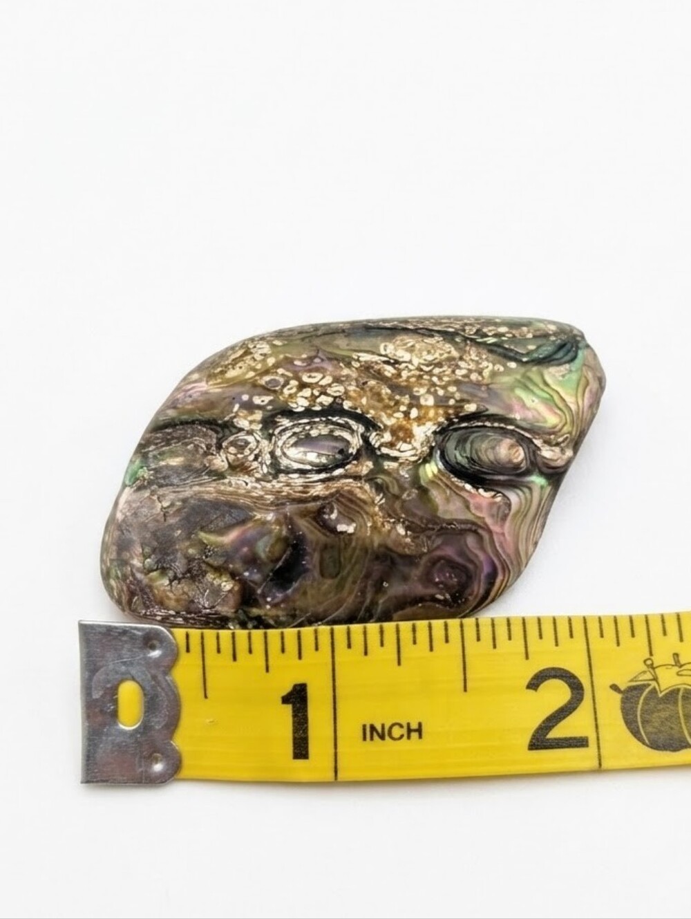 Vintage Shell Brooch - Picture 5 of 6